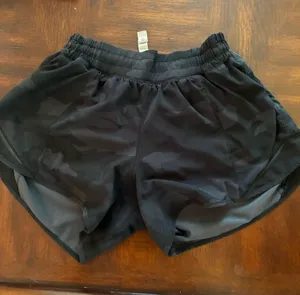 Lululemon Shorts - black camo thumbnail 1