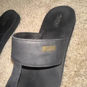 Air Balance Black Thong Flip Flops Size 7 thumbnail 7