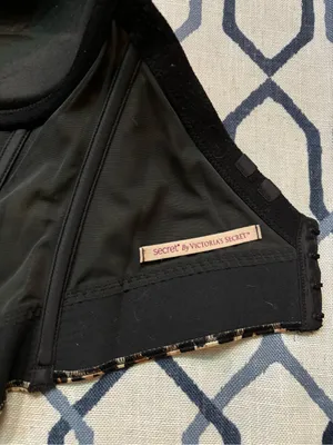 Vintage Pink Victoria’s Secrets Leopard/cheetah Shape Wear 32D thumbnail 4