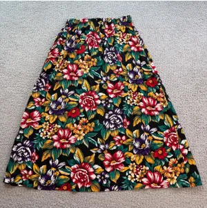 Vintage 90s SG Harper Floral Midi Skirt Womens M Black Rayon Cottagecore Grunge thumbnail 1