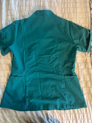 FIGS Scrub Top Women’s  thumbnail 3