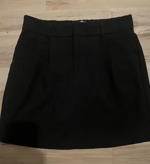 Black Business Mini Skirt thumbnail 1