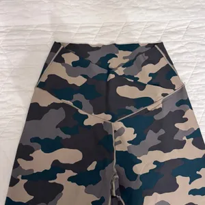 Offline‎ by aerie leggings size medium new without tags thumbnail 6