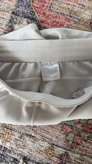 Lululemon Softstreme Shorts thumbnail 3