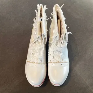 Women’s Platform Wedge Boots White Size EU 37 (6.5 US) NEW thumbnail 2