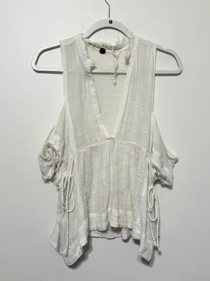 Free People One Gauze Indus Cold Shoulder Blouse Size Small Boho White Top thumbnail 2