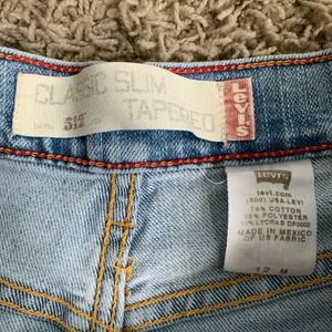 *Y2K* Levi’s 512 Classic slim cutoff size 12 blue jean high rise shorts thumbnail 2