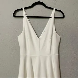 Lulus White V Neck Sleeveless Fit & Flare Mini Dress Womens M Bridal Prom Formal thumbnail 3