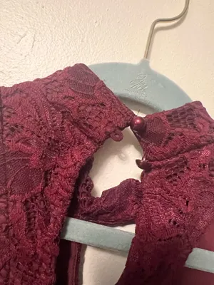 Rue 21 Maroon Lace Crop Top  thumbnail 4