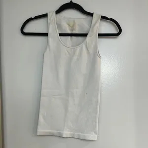 MOVING SALE Sugarlips Original Ribbed White Seamless Tank Top thumbnail 3