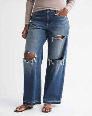 Curve Love Low Rise Ultra Loose Jeans thumbnail 2