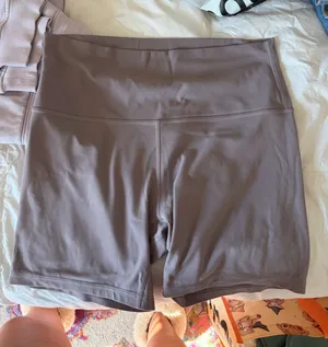 Lululemon Biker Shorts Align 6" 10 thumbnail 1