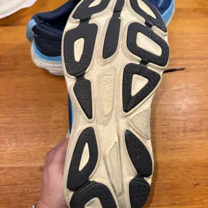 Hoka bondi 8 running shoes size 9 thumbnail 6