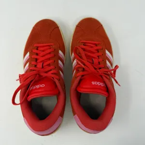 Adidas VL Court Bold Platform Sneaker Red Pink Suede Low Top Women Size 7 thumbnail 8