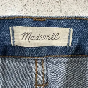 Madewell Size 25 The Perfect Vtg Jeans Chet Wash Busted Knees Distressed Edition thumbnail 4