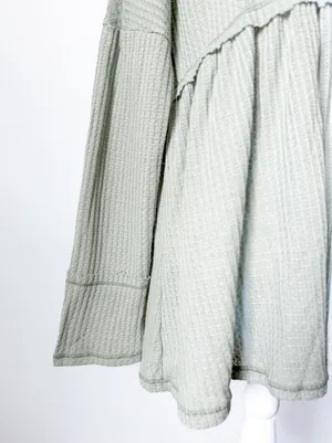 Veveret Waffle Knit Peplum thumbnail 3