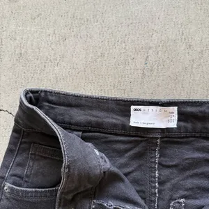 ASOS / ASOS DESIGN Petite denim maxi skirt with split hem / washed black thumbnail 8