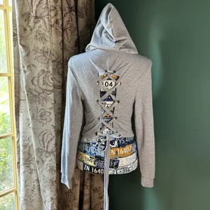 Shein Womens Cropped Hoodie Size Medium Gray Ties on‎ Back Long Sleeve thumbnail 4