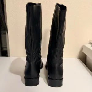 Naturalizer Vintage leather boots, pull on, black, square toe box and heel, sz 7 thumbnail 6