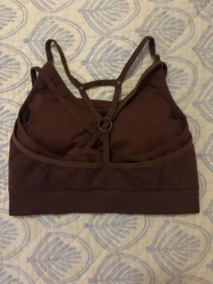 Gymshark Sports Bra thumbnail 3