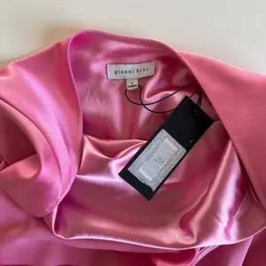 Gianni Bini Peyton Satin Mini Draped Sheath Dress Women’s Size 2 Pop Pink NWT thumbnail 6