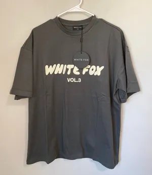 New White Fox Offstage Oversized Tee Shadow Size S/M thumbnail 1