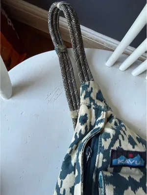 Kavu Canvas Sling Bag with Blue and Cream Ikat Pattern thumbnail 4