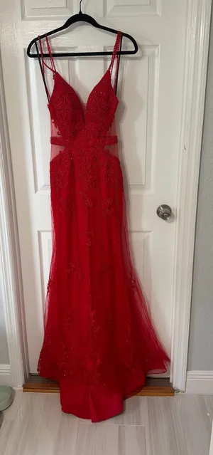 Prom Dress Camille La Vie thumbnail 1