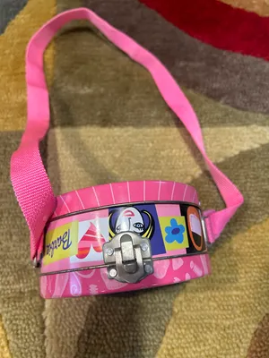 Barbie Mattel 2000 Vintage Retro Y2K Early 2000’s Metal Tin Candy Strap Purse thumbnail 3