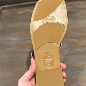 Guess Purple Metallic Logo‎ Sandals Size 6.5 | Y2K Square Toe Thong Flip Flops thumbnail 7