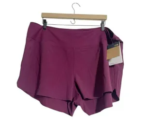 NEW The North Face Size 3XL Shorts Purple Athletic thumbnail 1