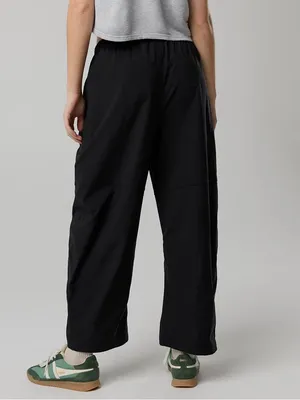 Offline by Aerie Nice Move Barrel Pants Pull On Lightweight in Black M Long thumbnail 2