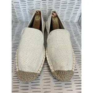 Time and Tru Womens White Perforated Espadrille Slip On Flats Size 9 Round Toe‎ thumbnail 3