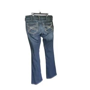 Ariat R.E.A.L Denim Mid Rise Boot Cut Jeans Size 31R thumbnail 2