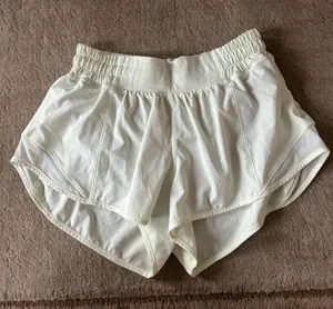 Lululemon Hotty Hot Shorts thumbnail 1