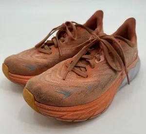 Hoka One One Arahi 6 Running Sneakers Womens Size 6B Pink/Orange 1123195-SBSCR‎ thumbnail 1