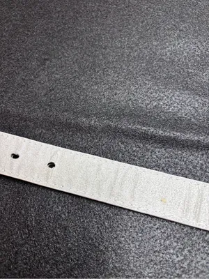 Classic White Leather Belt with Silver-Tone Buckle thumbnail 6