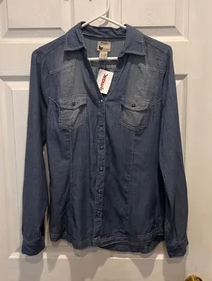 NWT Prototype Authentic Women's Denim Shirt L‎ Long Sleeve Button Down Roll Tab Blue Size L thumbnail 1