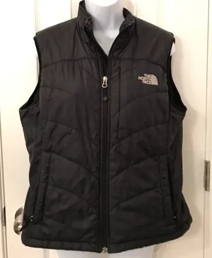 The North Face Black Quilted Vest thumbnail 1