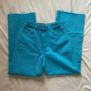 bright blue 100% cotton Zara jeans thumbnail 2