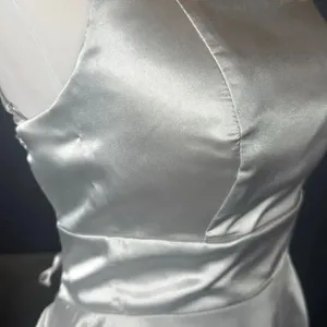 Women’s Silver Satin Short Prom Party Dress Spaghetti Straps Size 6 *READ thumbnail 11