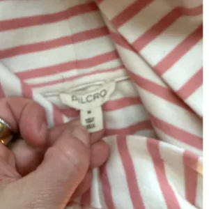 Pilcro Anthropologie Pink White Striped Raw Hem Pullover Hoodie‎ Sweatshirt M thumbnail 3