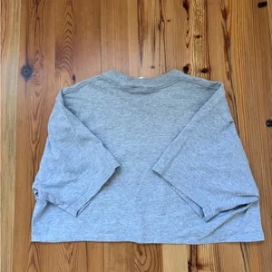 Vintage Reworked Nike Cropped T-Shirt Size XL Gray Patchwork thumbnail 6