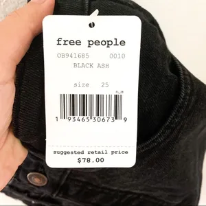 Free People Shorts Avery‎ Denim Black Ash 24 25 NWT thumbnail 7