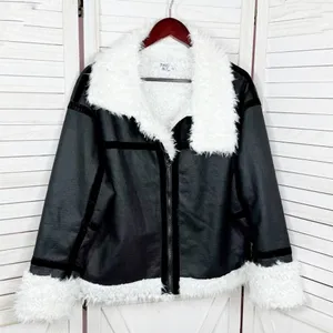 Princess Polly‎ Mariana Jacket Small Medium Black PU Faux Fur Lined Moto Biker thumbnail 10