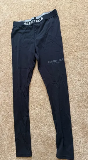 Essential Fear of god leggings thumbnail 1