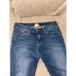 Lucky brand vintage jeans thumbnail 2