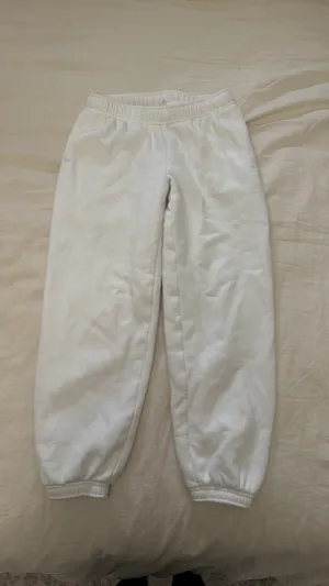 Aritzia Mega Fit Sweatfleece Joggers thumbnail 2