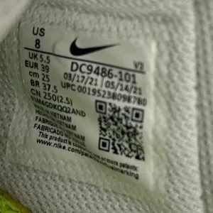 Nike Air Force 1 White Low Top Lace Up Round Toe Walking Sneakers Shoes Size 8 thumbnail 6