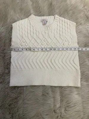 Sincerely Jules Ivory Cable Knit Sweater Vest Small Textured Cozy Cottagecore thumbnail 6